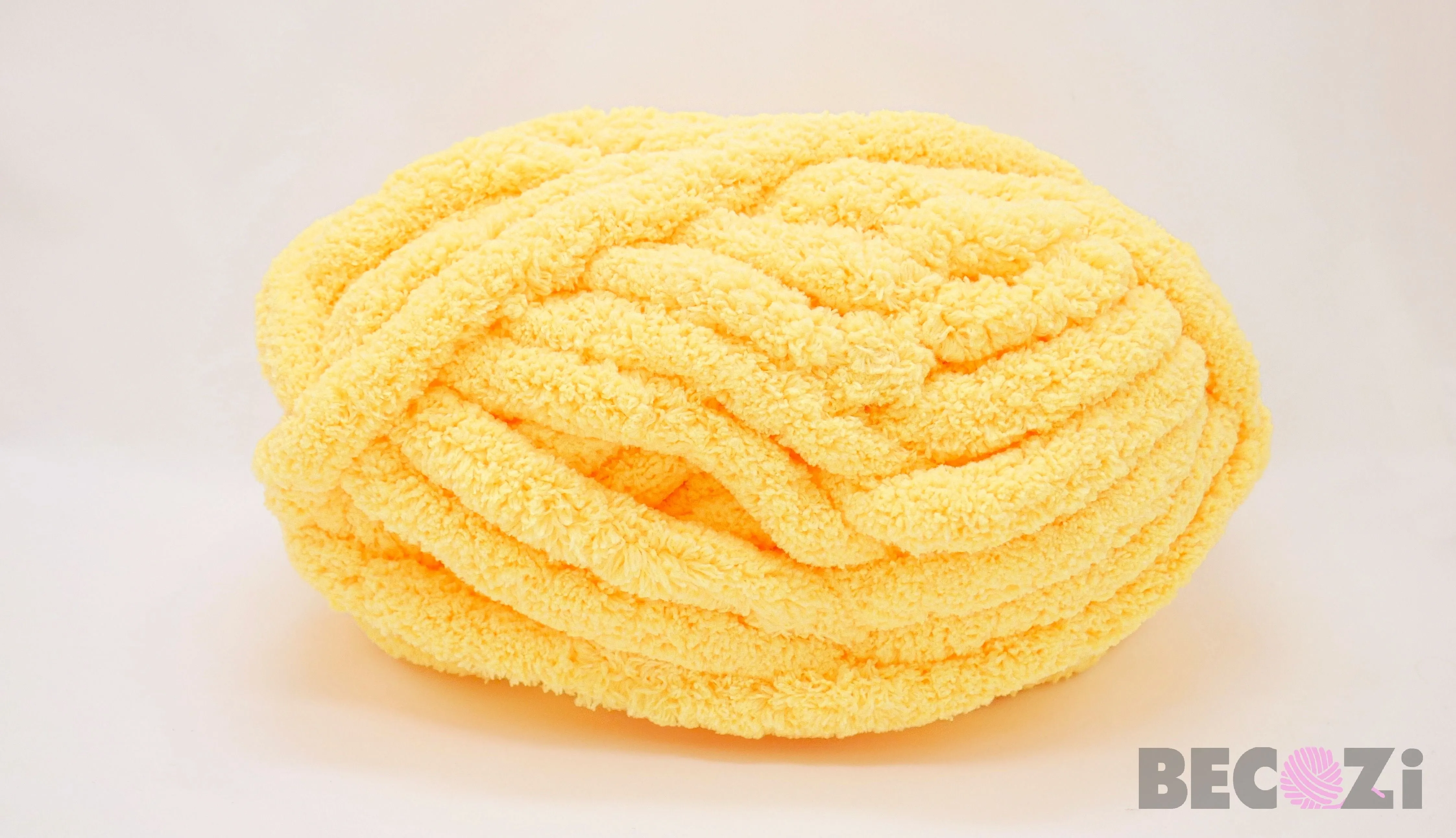 BeCozi Chunky Chenille Yarn