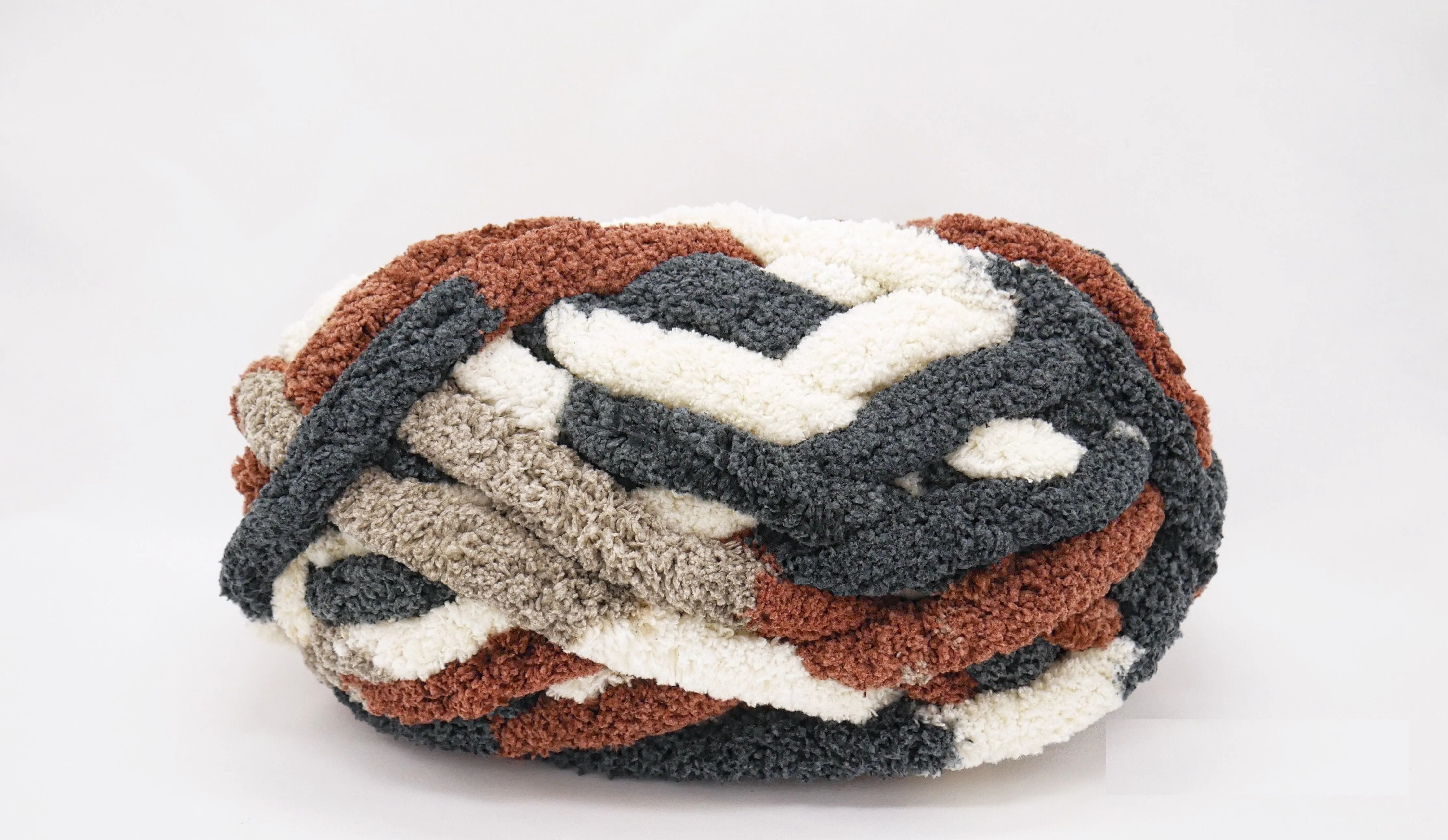 BeCozi Chunky Chenille Yarn