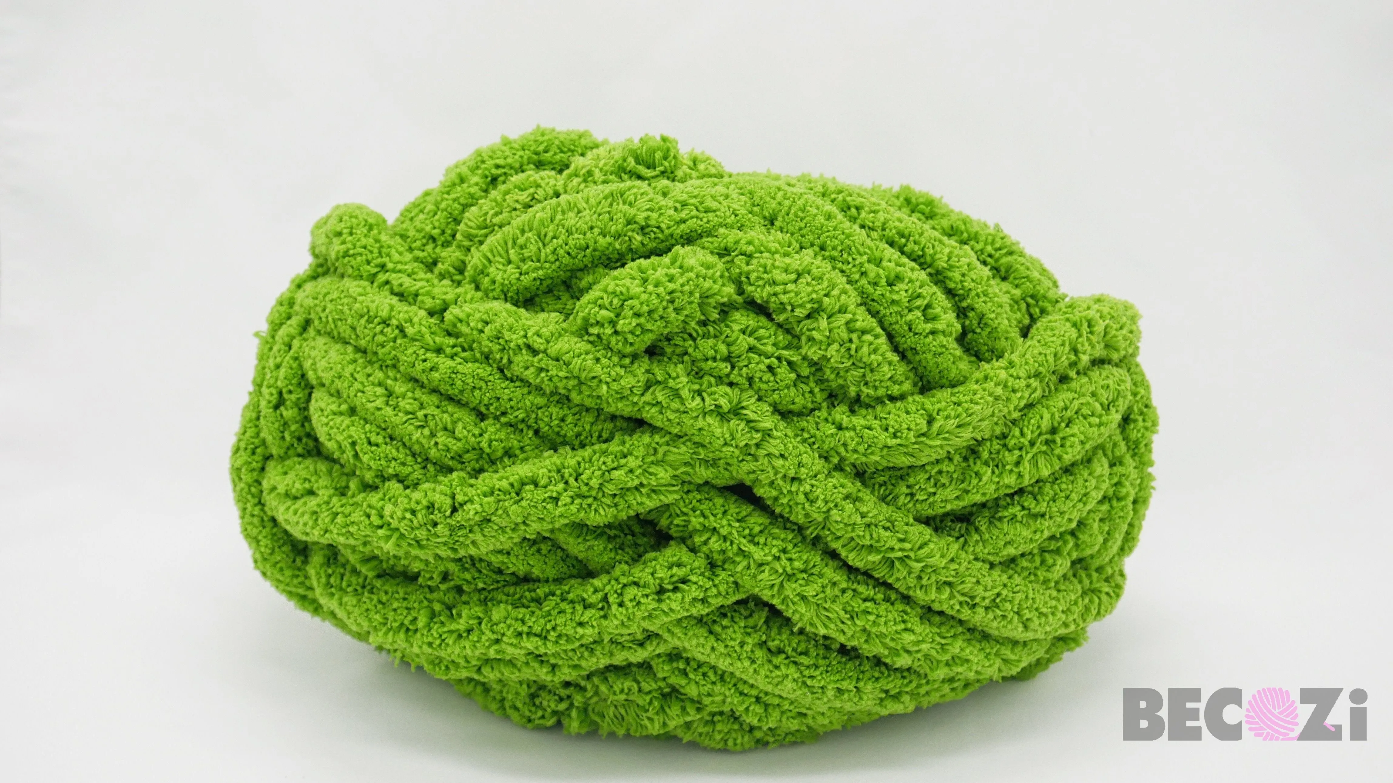 BeCozi Chunky Chenille Yarn