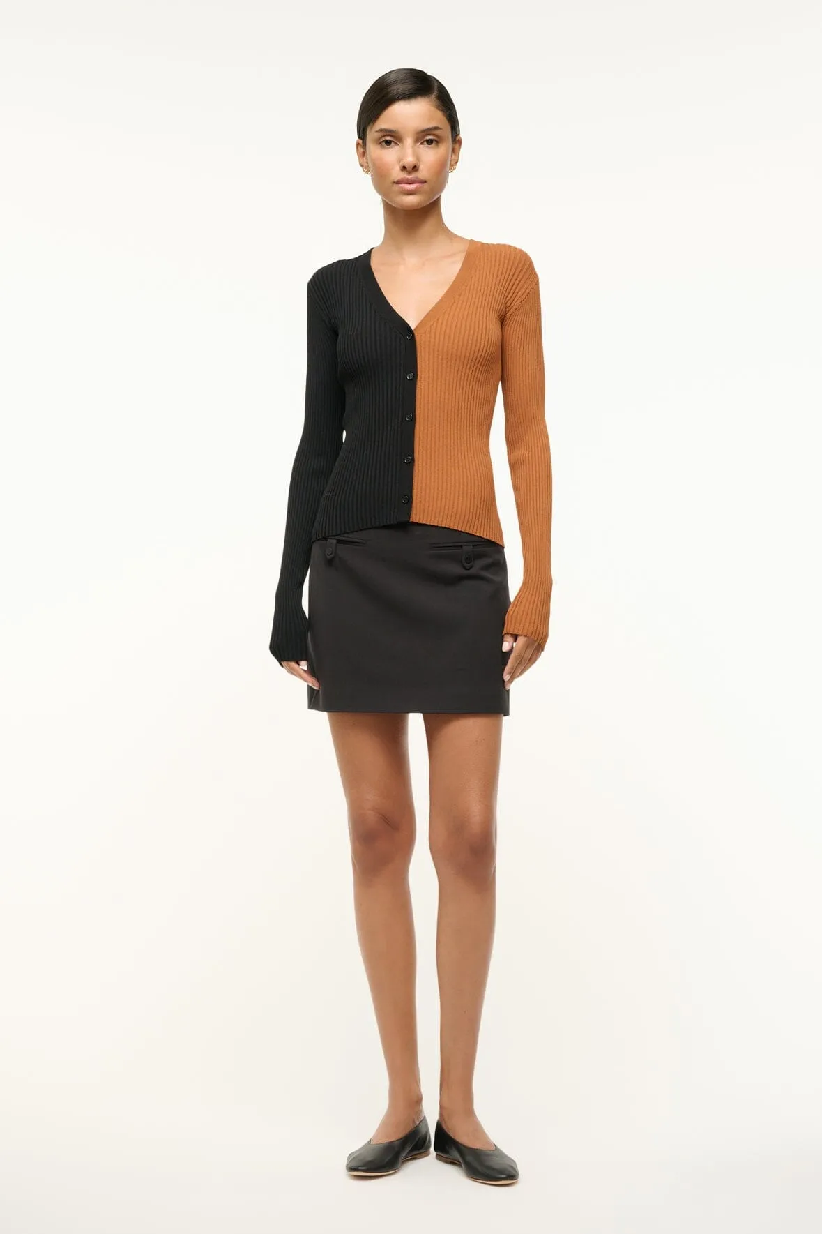 CARGO SWEATER | TAN BLACK